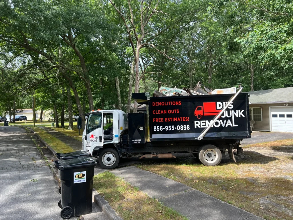 junk removal truck deck removal